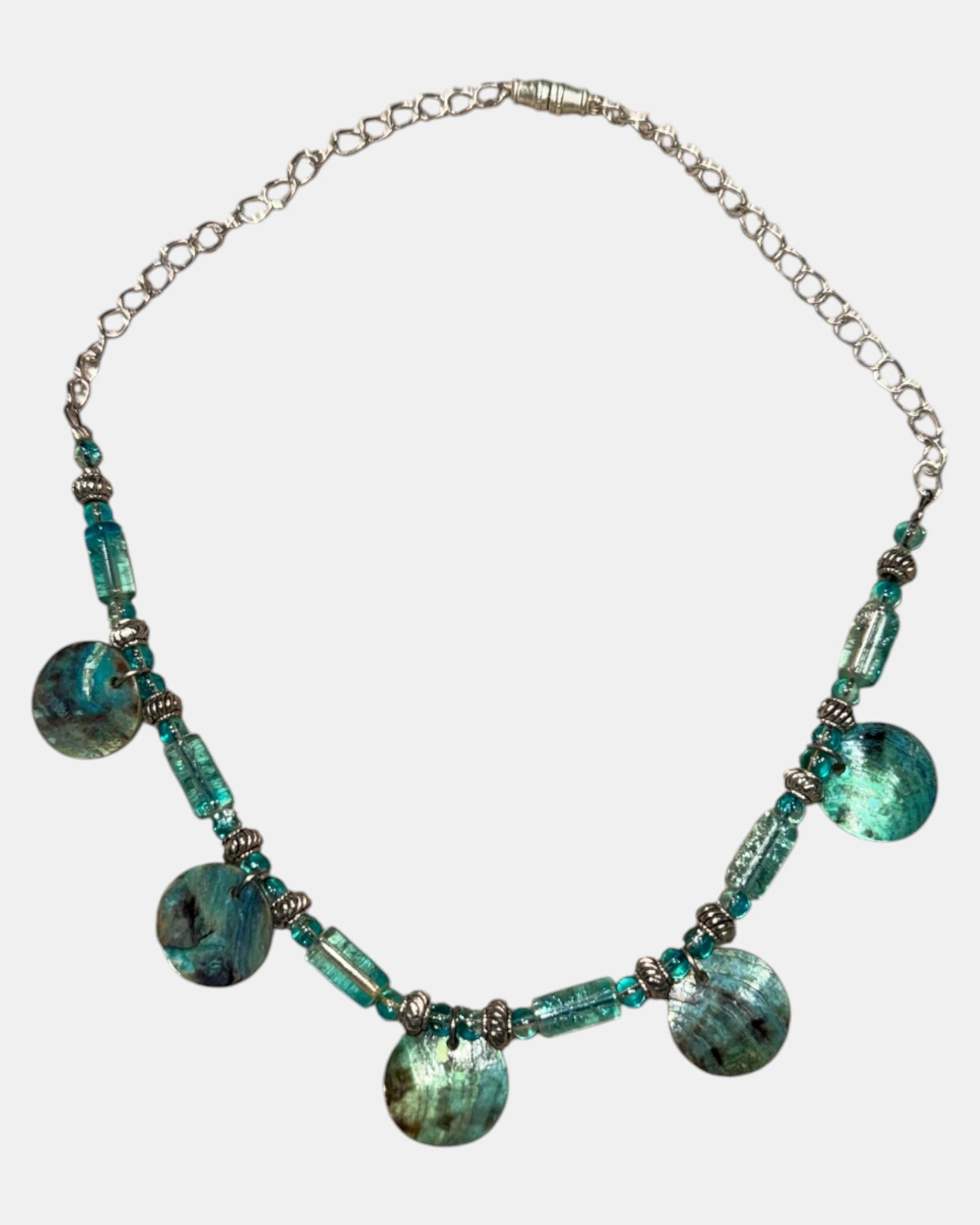 Turquoise Beaded Necklace with Magnetic Clasp - Zip Vintage