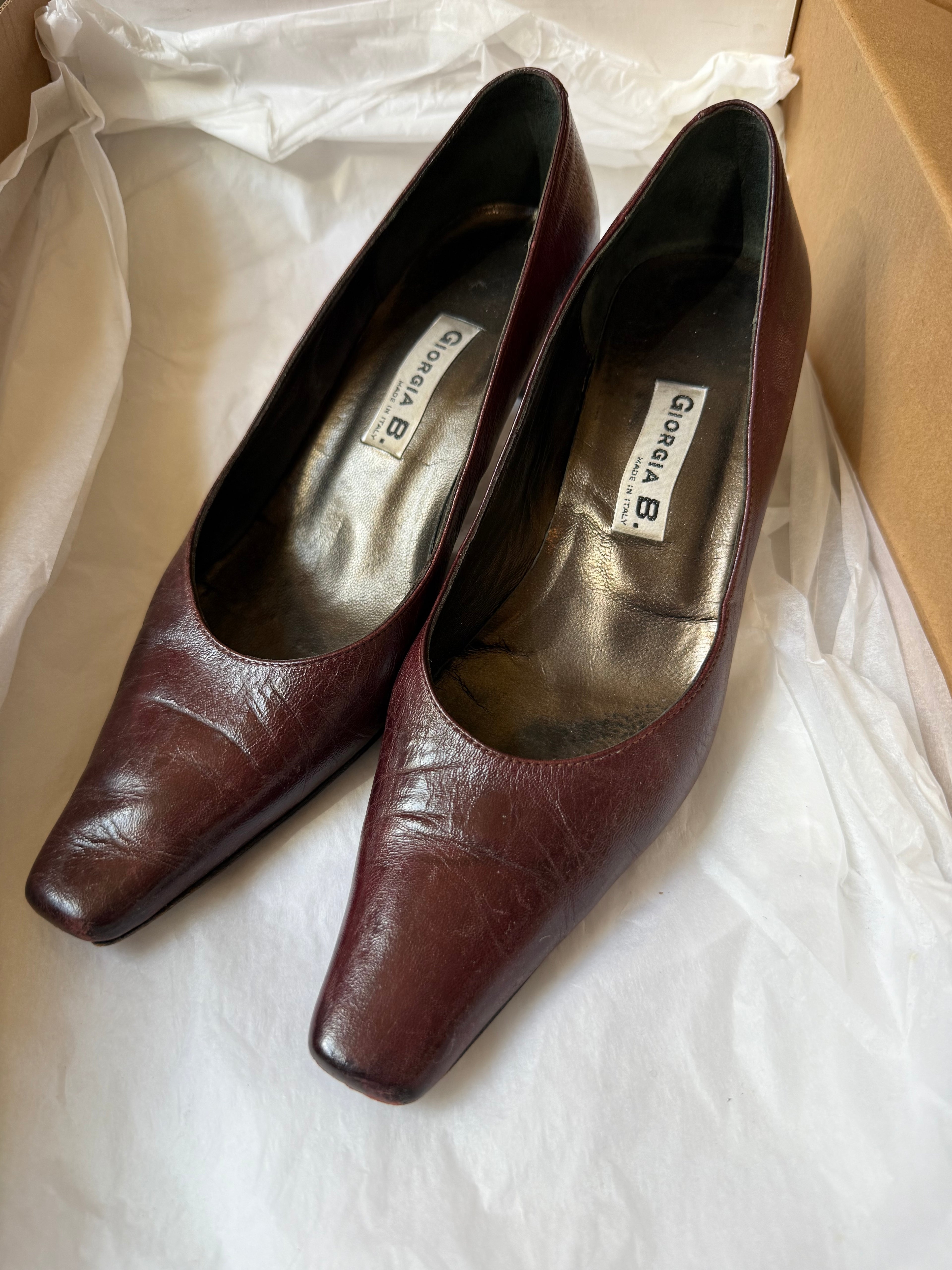 Italian Red Leather Heels with Pointed Toe | Est. Size 7.5 - Zip Vintage