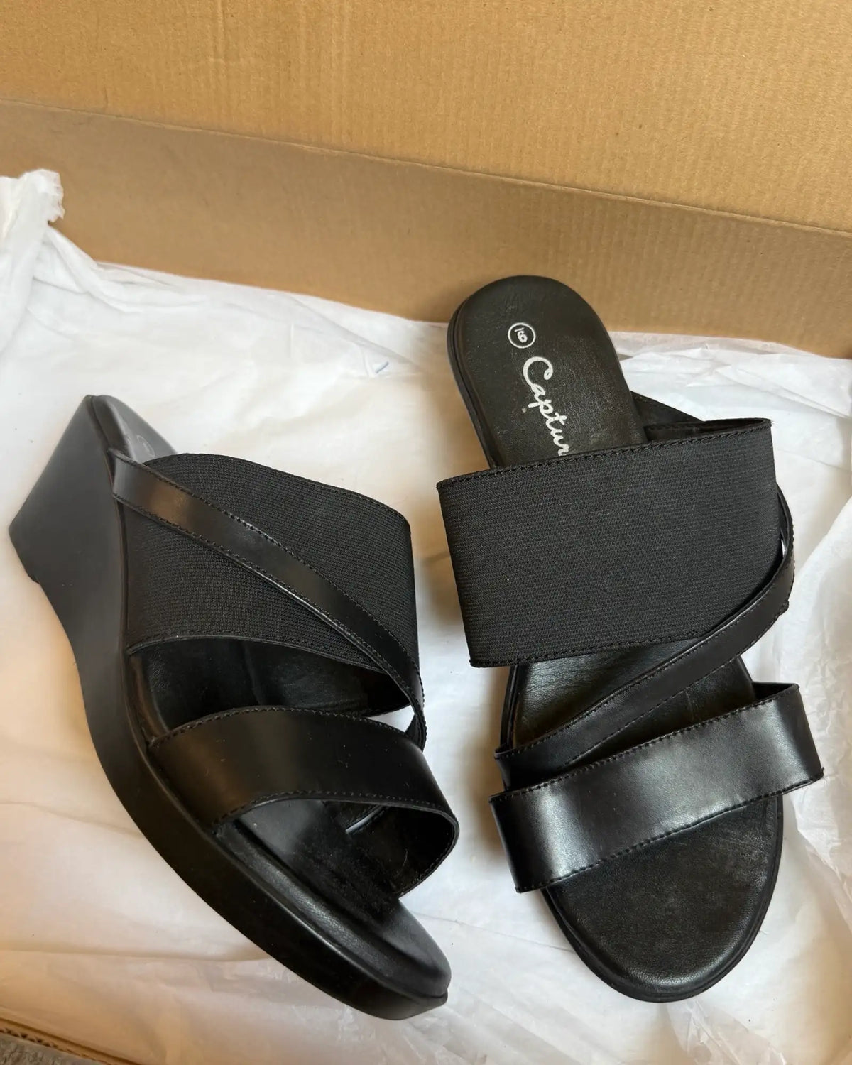 90s Style Black Wedges