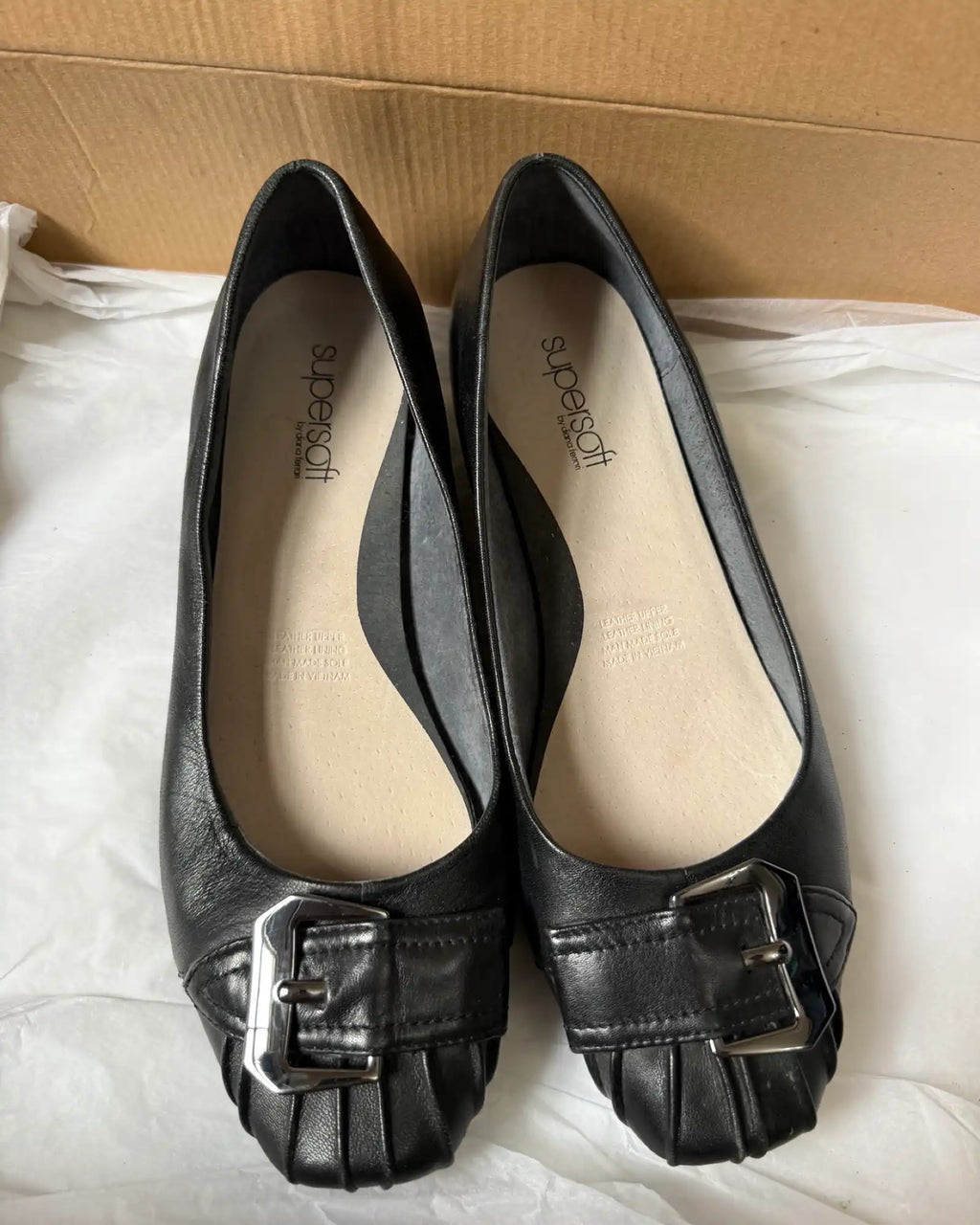 Black Leather Ballet Flats