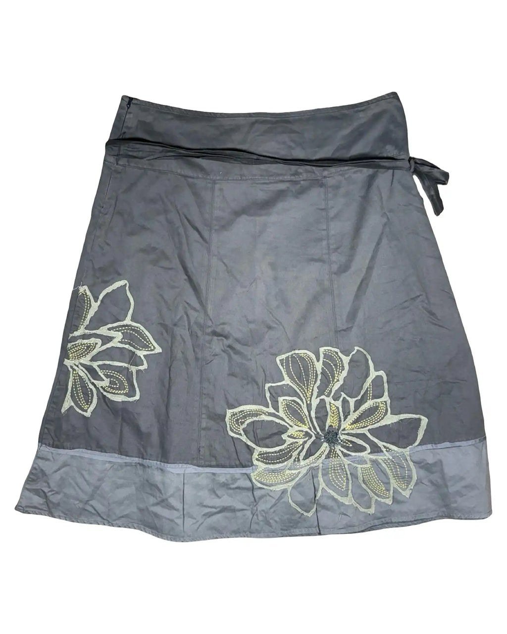 Grey Midi Skirt with Grey Flower Design