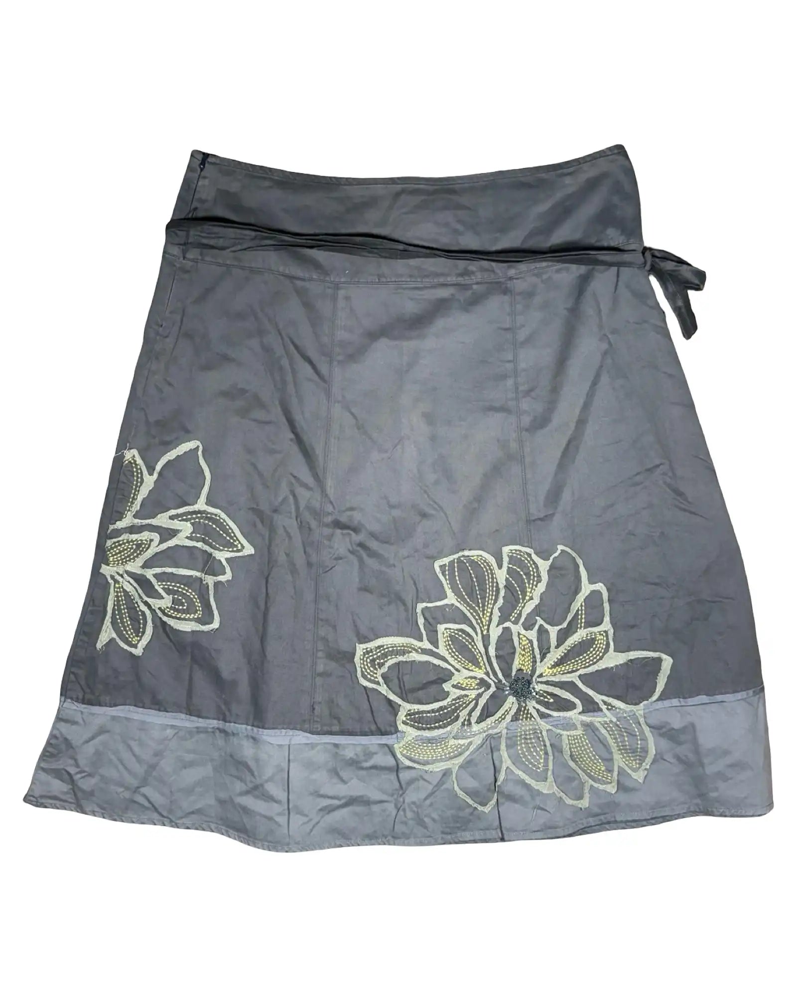 Grey Midi Skirt with Grey Flower Design
