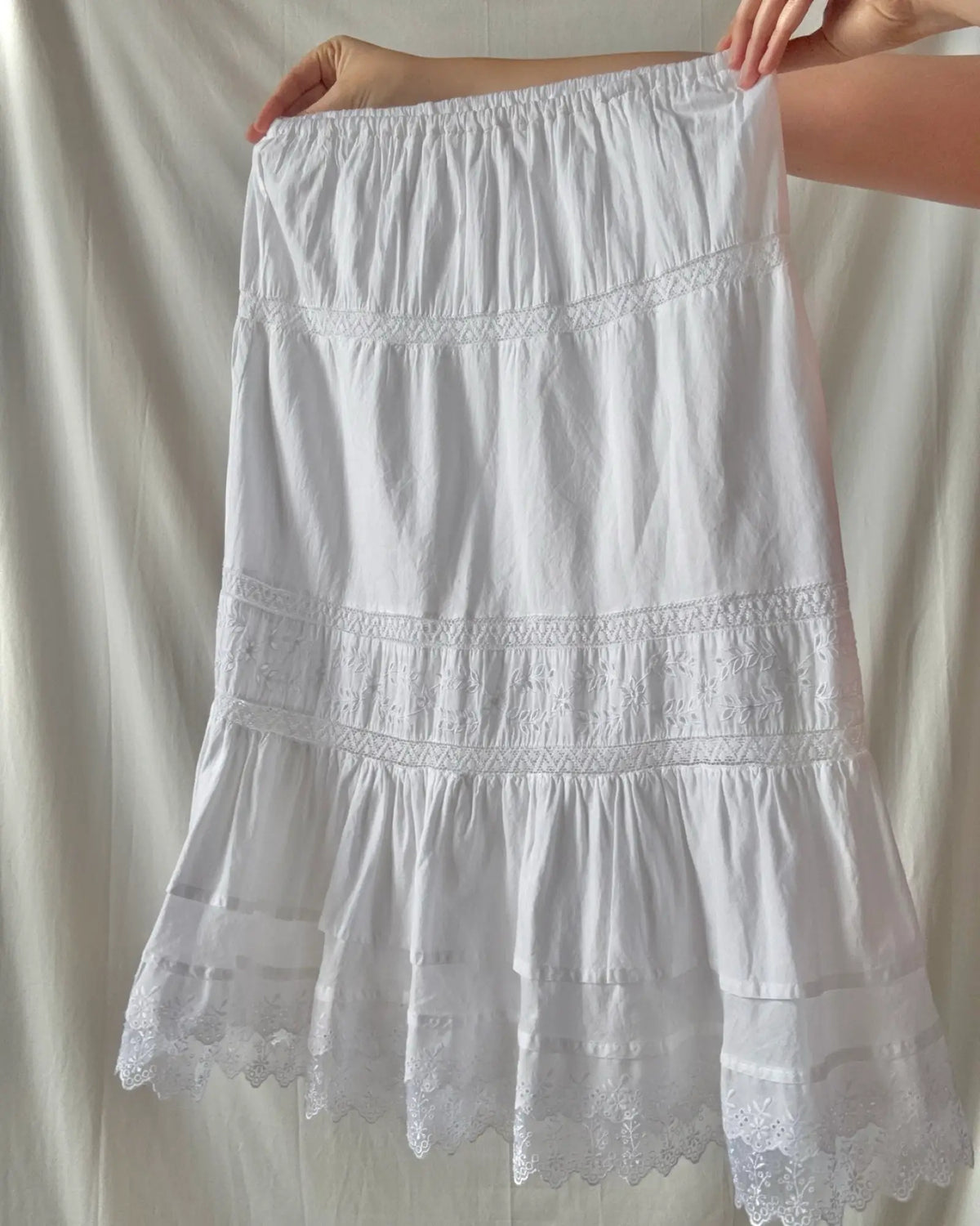 Flowy White Midi Skirt
