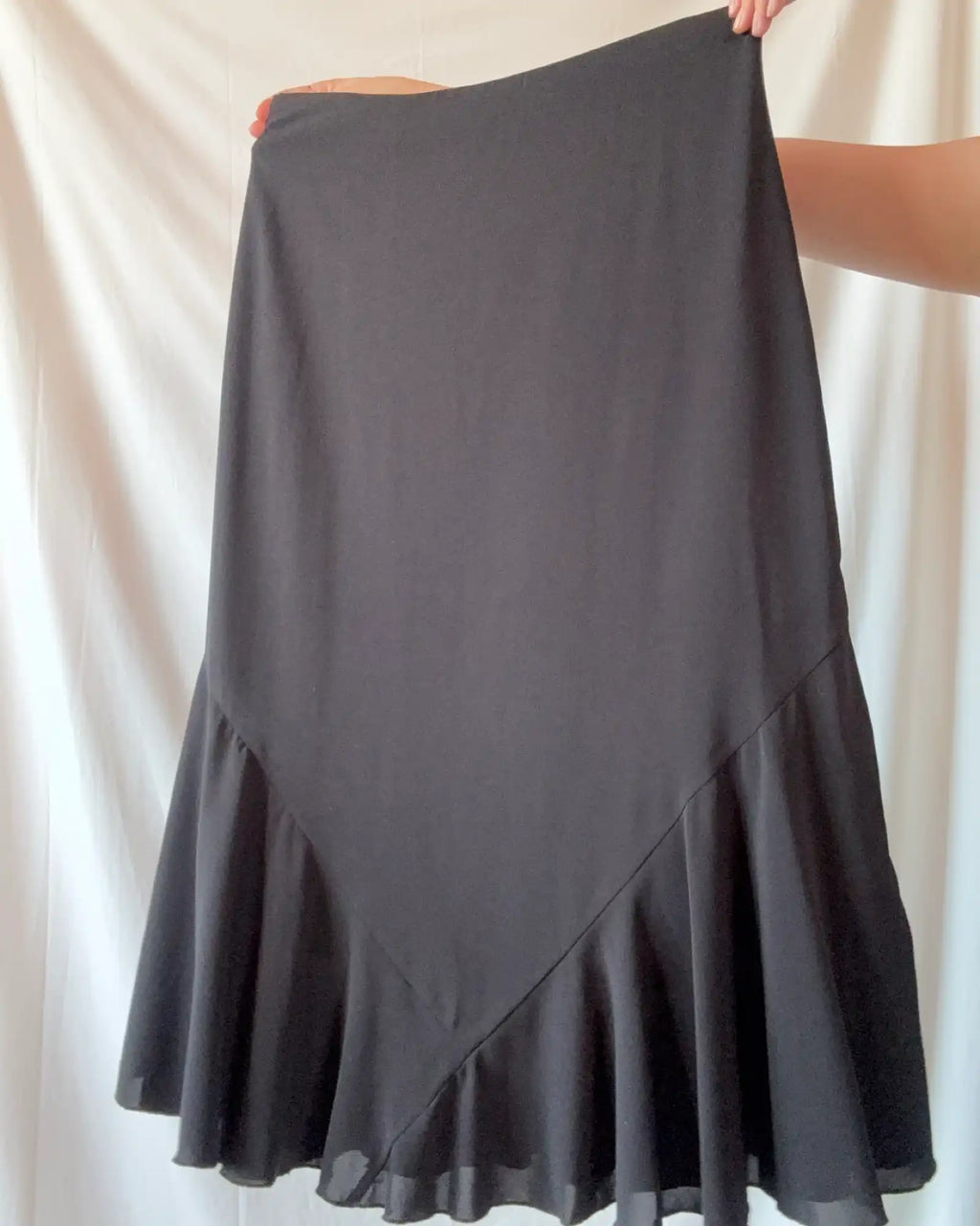 Black Flowy Mesh Ruffle Skirt