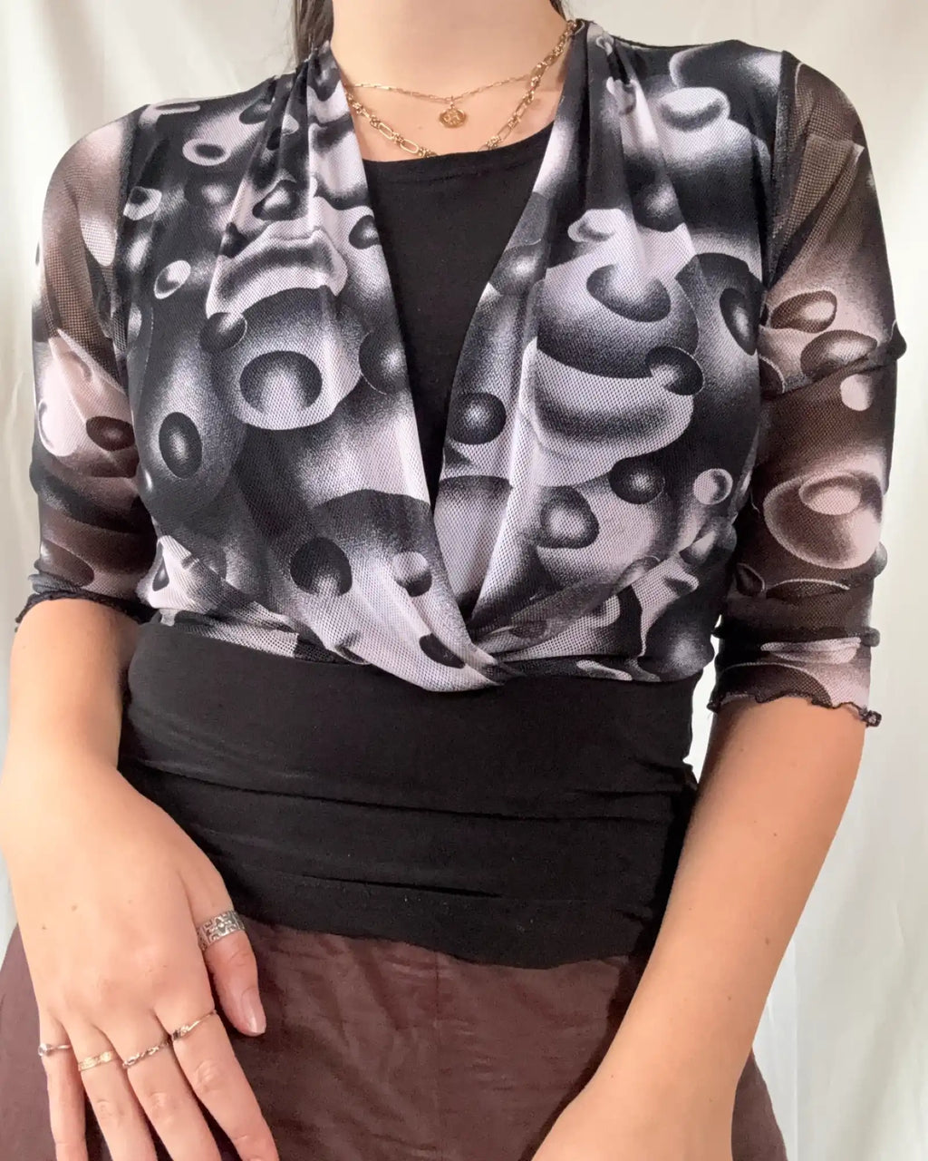 90s Wrap Mesh Black & White Long Sleeve