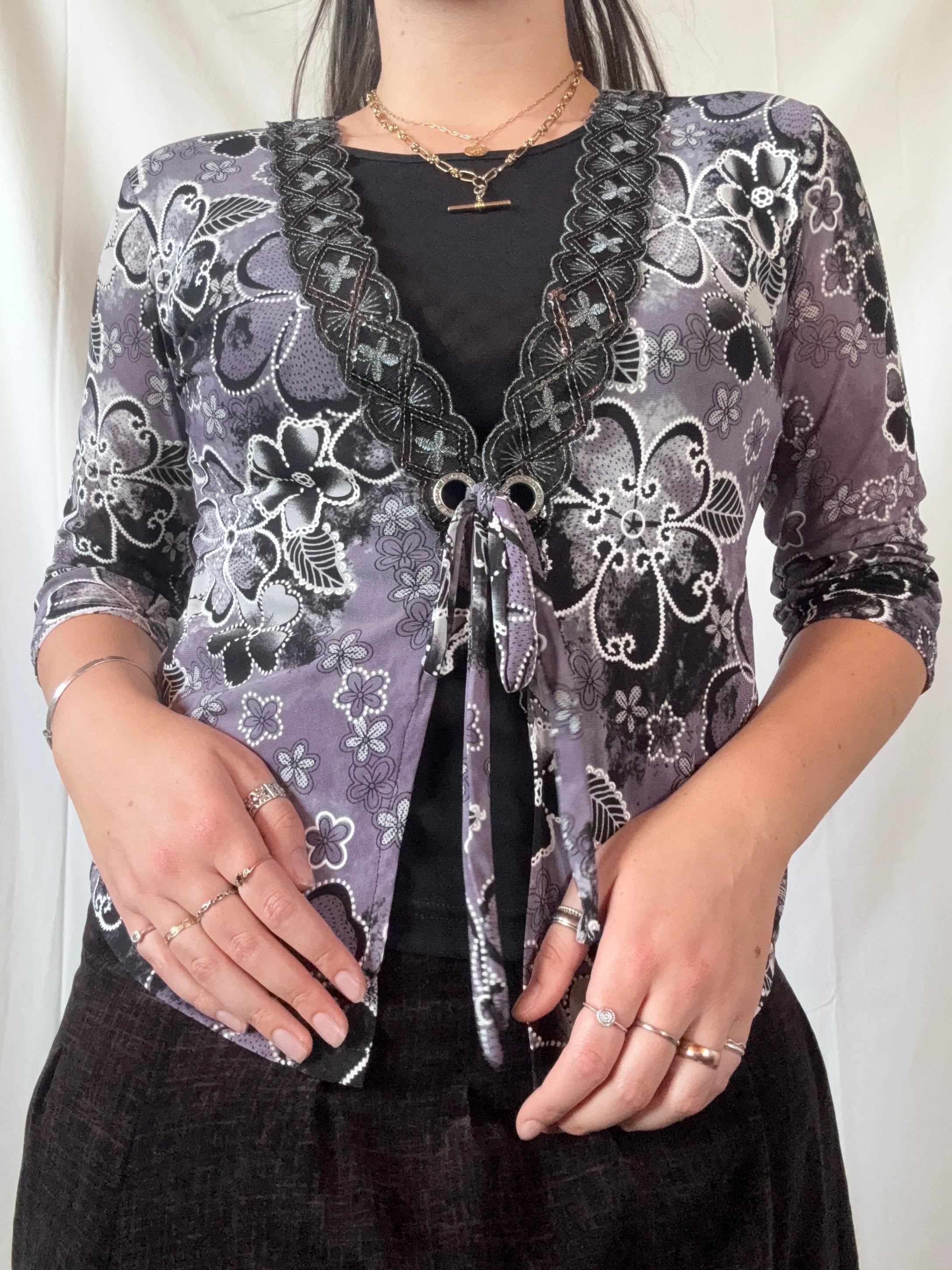 Purple & Black Floral Tie-Up Long Sleeve | Size L - Zip Vintage