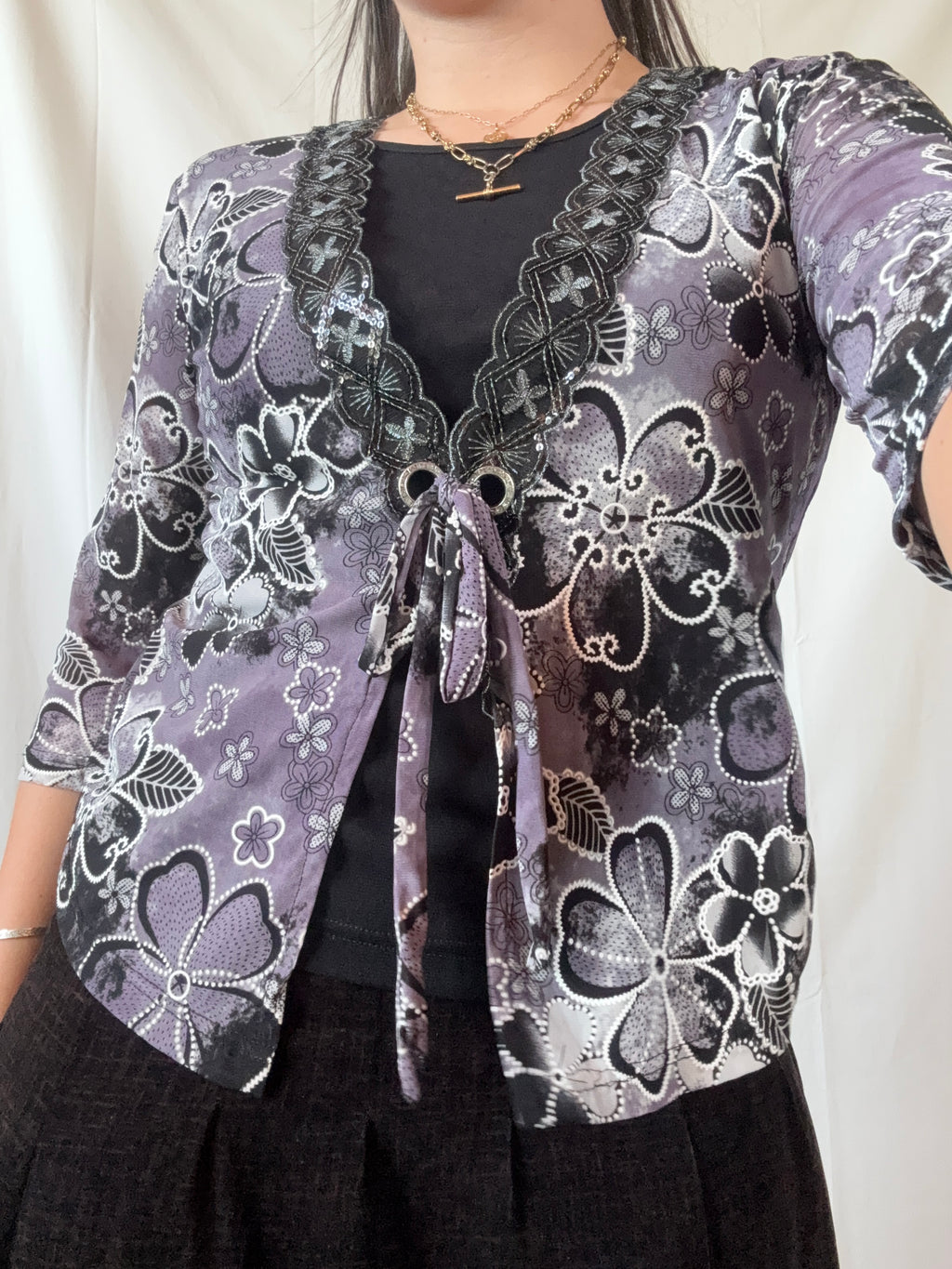 Purple & Black Floral Tie-Up Long Sleeve | Size L - Zip Vintage