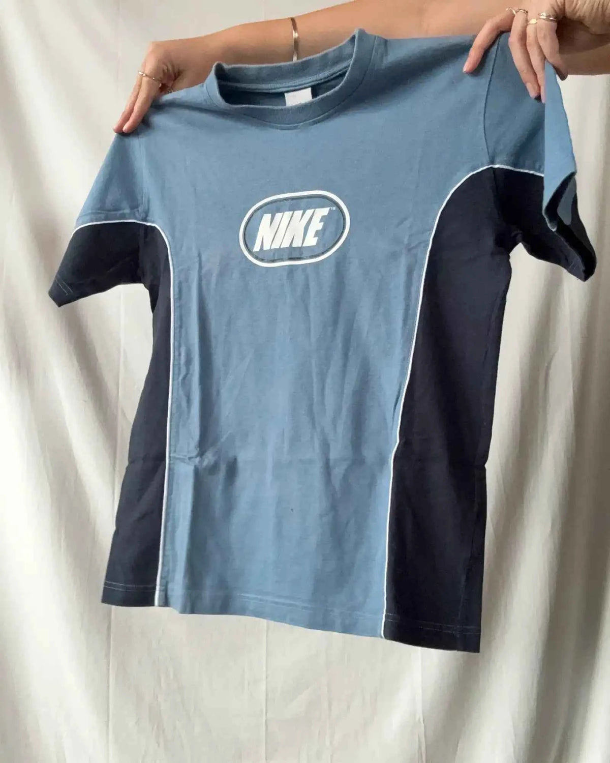 Two Toned Blue Nike Graphic Tee