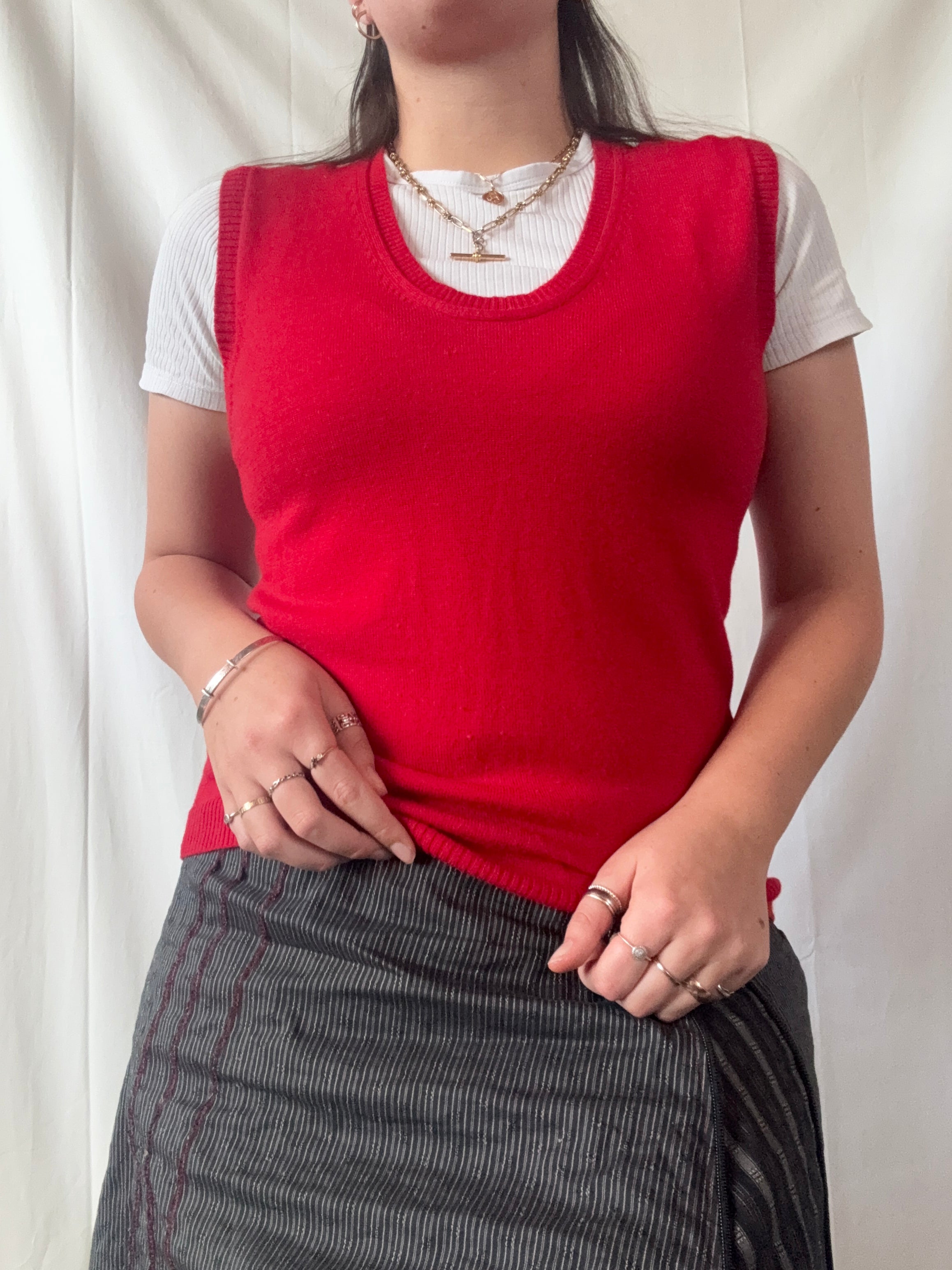 Red 90s Vest | Est. Size 10-12 - Zip Vintage