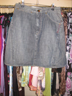 Levi’s midi length denim skirt with flare shape