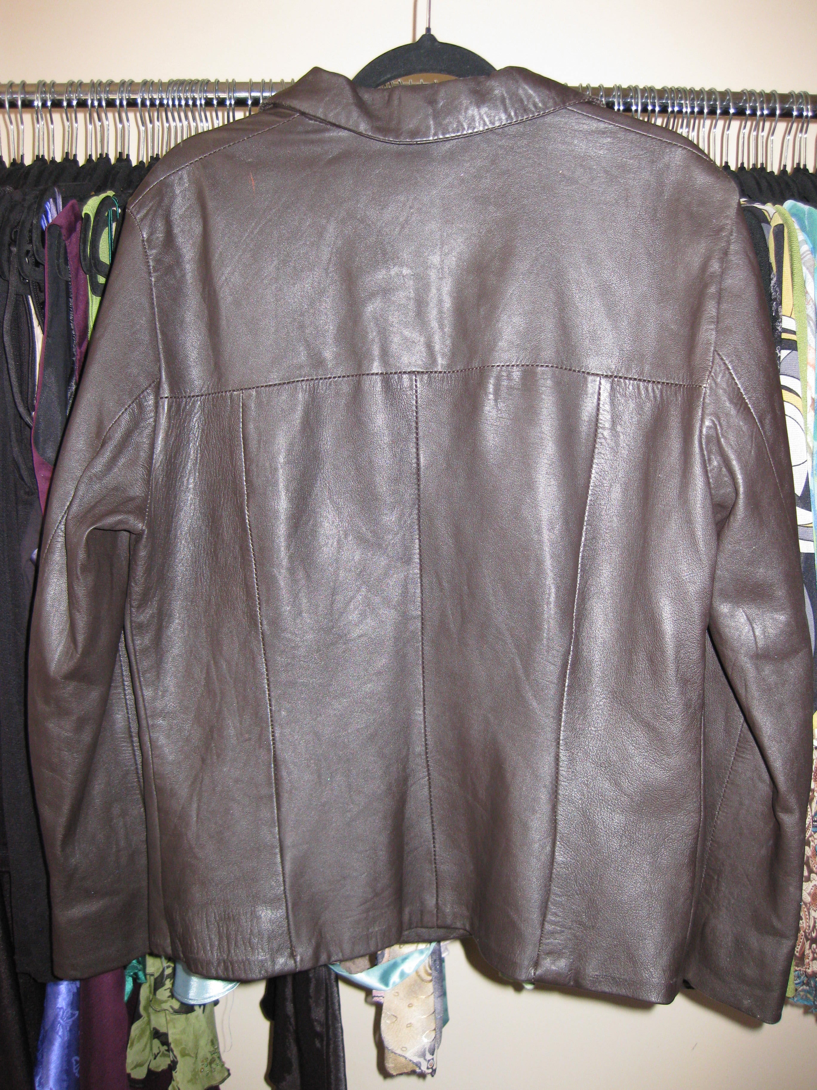 Dark brown leather jacket in vintage style size 8